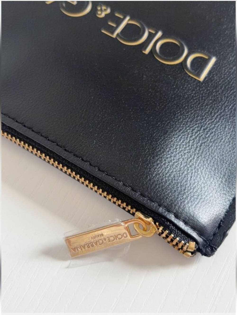 Dolce & Gabbana Beauty Black Makeup Pouch NIB - Picture 4 of 5